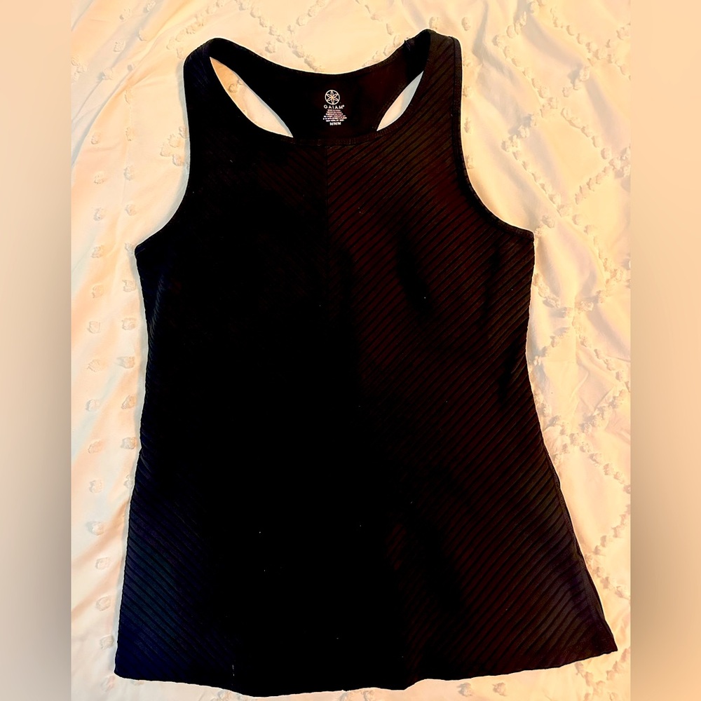 Yoga top with built in bra